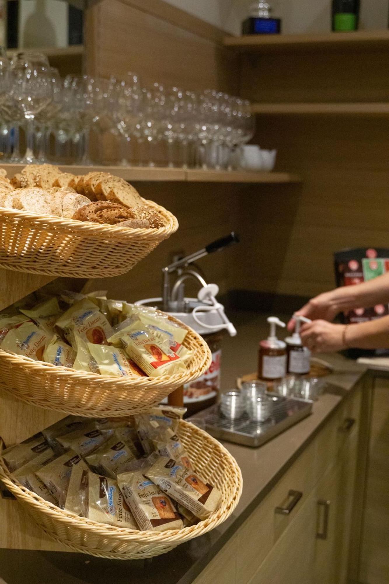 Hotel Bel Sit Comano Terme Esterno foto