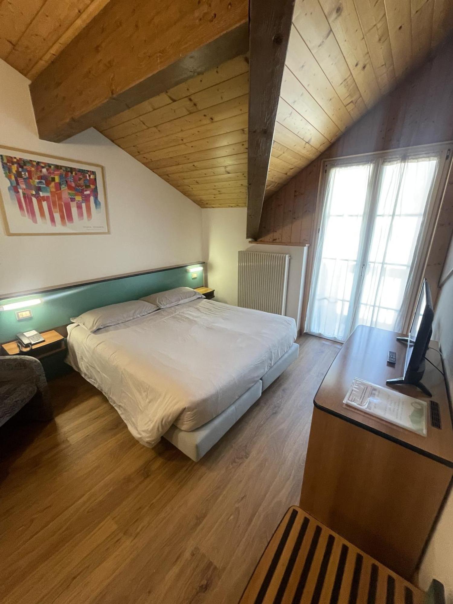 Hotel Bel Sit Comano Terme Esterno foto